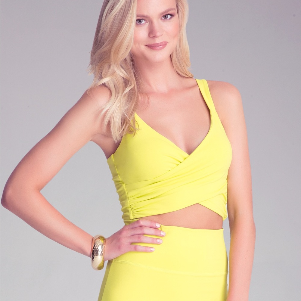 Bebe croptop
